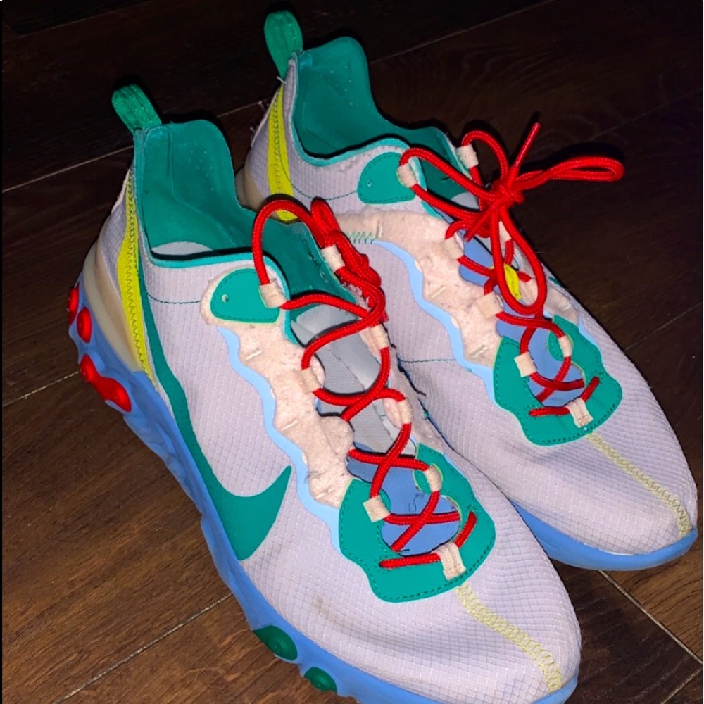 Nike React Element 55 SE